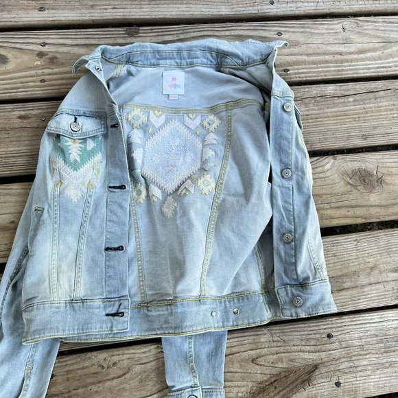 Lularoe‎ Harvey Denim Jean Jacket Womens Size Small NWT Native American/ Aztec - Picture 9 of 11